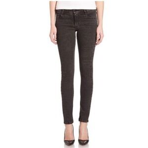 BROČKENBOW DENIM  Hand Embroidered Emma Distressed Skinny Jean